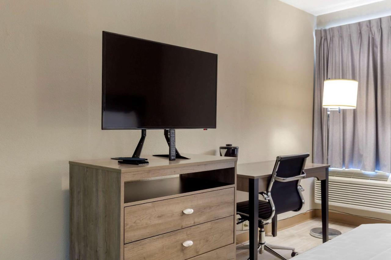 Suburban Extended Stay Hotel Ρόλι Εξωτερικό φωτογραφία